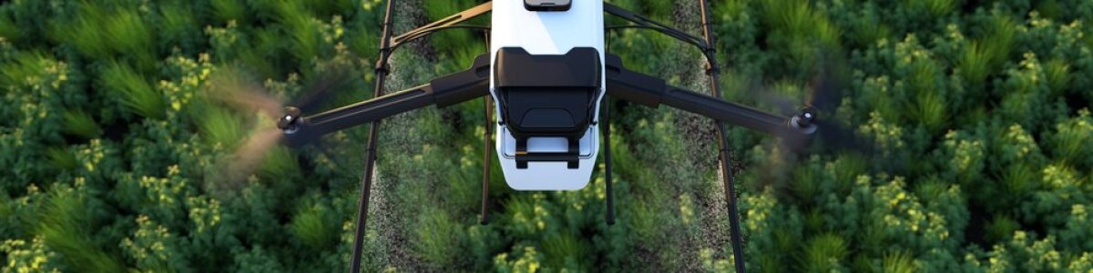 drone-pulverizando-fertilizante-em-plantas-verdes-vegetais-tecnologia-agricola-automacao-agricola_35913-2329